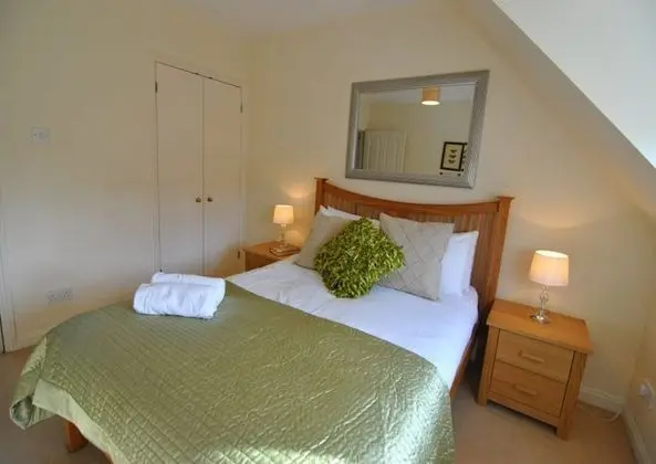 Alexandra Court 7 - Oda