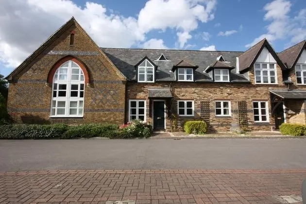 Alexandra Court