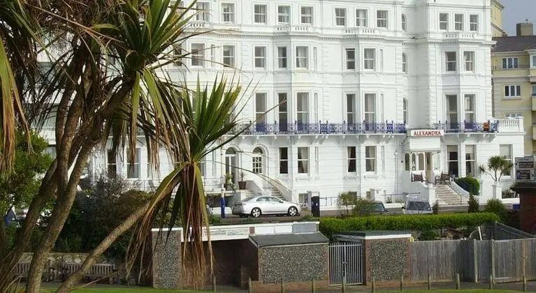 Alexandra Hotel