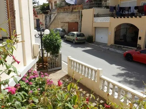Alexandra Hotel