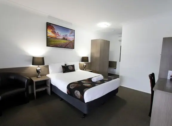 Alexandra Inn