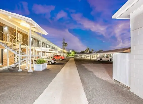 Alexandra Inn