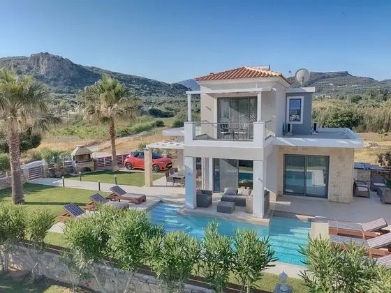 Alexandros Villa
