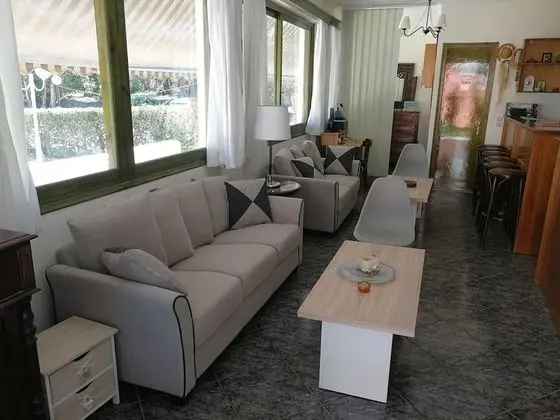Alexaria Holidays Apartments - Lobi