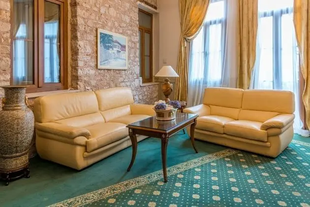 Alexios Inn Hotel - Lobi