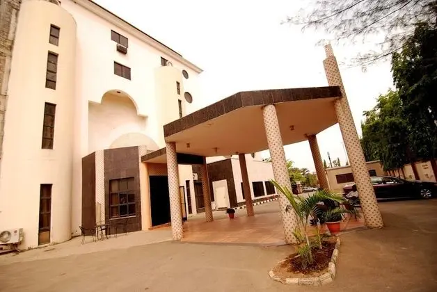 Alexis Hotel & Conference Centre