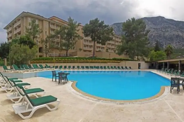 Alexius Beach Hotel