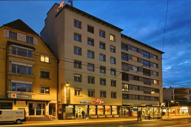 Alfa Hotel