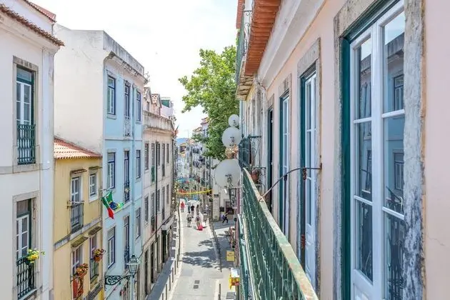Alfama, Bright Spacious W/ Terrace Apartment, By TimeCooler
