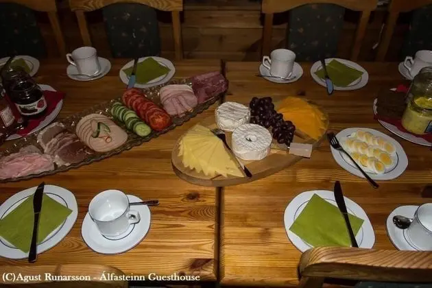Alfasteinn Country Home Guesthouse - Yerinde Yemek
