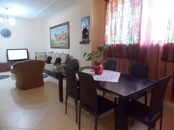 Alfred's Apartments - Oda Düzeni