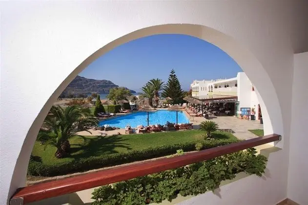Alianthos Garden
