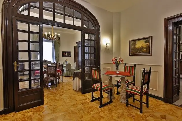 Alibrandi Palace - İç Mekan
