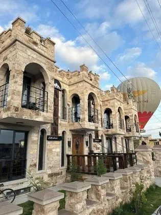 Alika Castle House