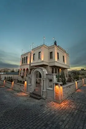 Alin Stone House - Genel