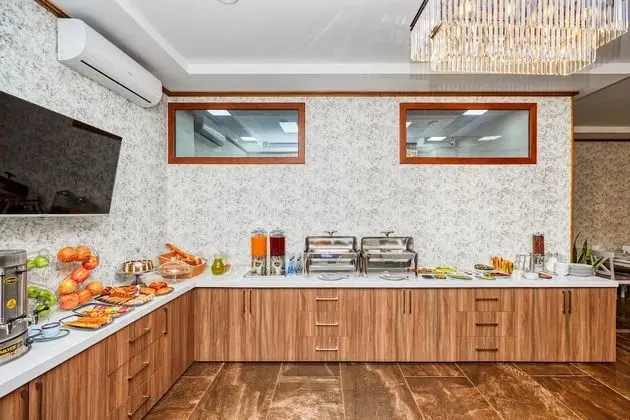 Alison Hotel Baku - Yerinde Yemek