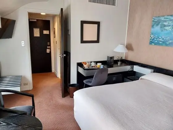 Alison Madeleine St Honore