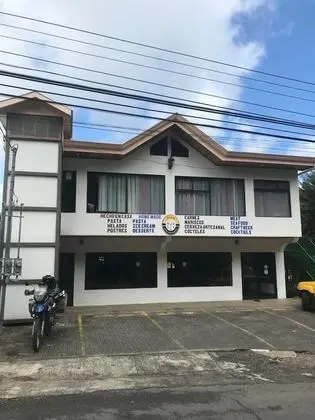 Alisson Hotel & Restaurant