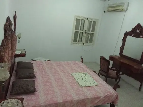AliWali Room near Airport Tunis Carthage - Oda