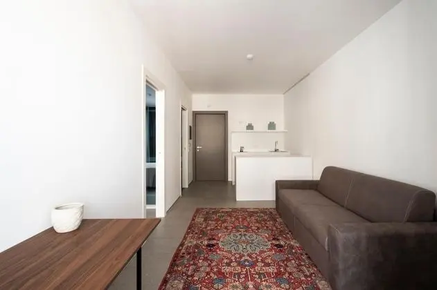 Alkamuri Posh Hotel Spa - 105 Suite Superior - Oda