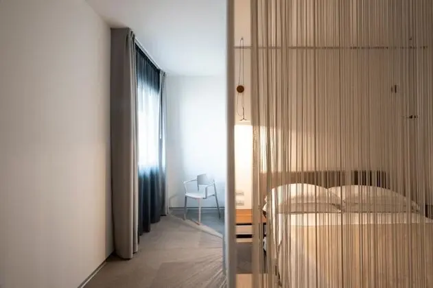 Alkamuri Posh Hotel Spa - 106 Suite Deluxe