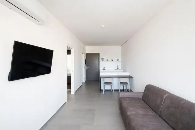 Alkamuri Posh Hotel Spa - 108 Suite Superior