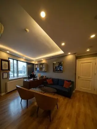 All Seasons Suites - Genel