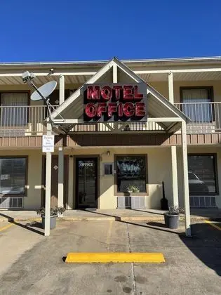 All Star Inn - Dış Mekan