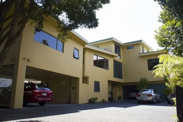 Allegra House