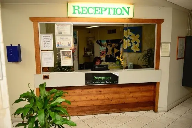 Hotel Allen - Lobi
