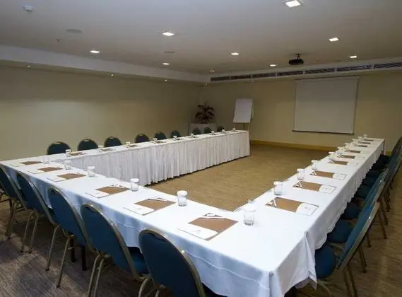 Allia Gran Hotel Brasilia Suites