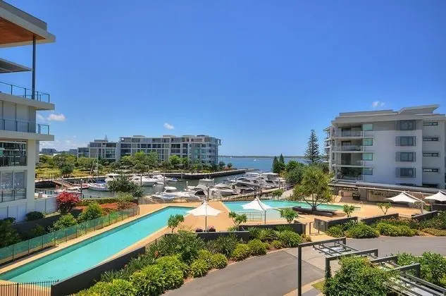Allisee Apartments - Havuz
