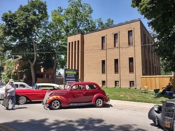 Alliston Inn