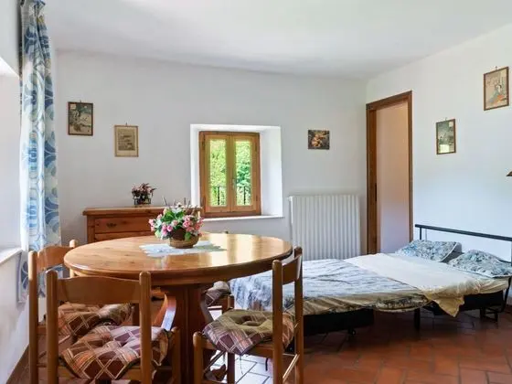 Alluring Apartment in Fosciandora With Pool - Yerinde Yemek