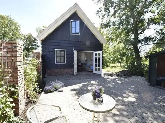 Alluring Apartment in Sint Maartensbrug With Garden