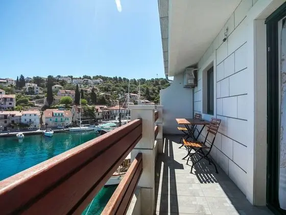 Alluring Apartment in Stomorska near Sea