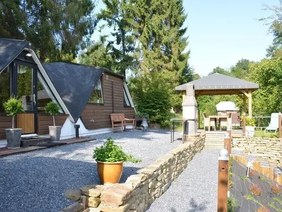 Alluring Chalet in Gesves With Roof Terrace, Garden, BBQ - Dış Mekan