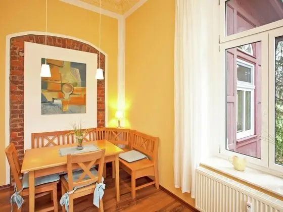 Alluring Villa in Grunhainichen-borstendorf With Terrace - Yerinde Yemek