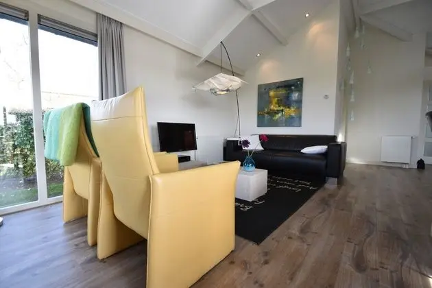 Alluring Holiday Home in Kattendijke With Terrace and Garden - Öne Çıkan Resim