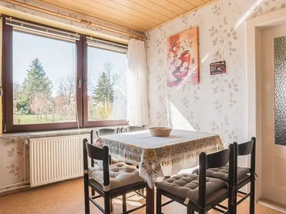 Alluring Holiday Home in Meisdorf With Garden - Yerinde Yemek