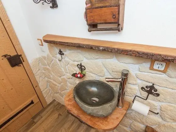 Alluring Holiday Home in Ubersee With Whirlpool - Spa