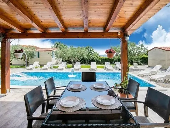 Alluring Mobile Home in Pakoštane near Sea Beach