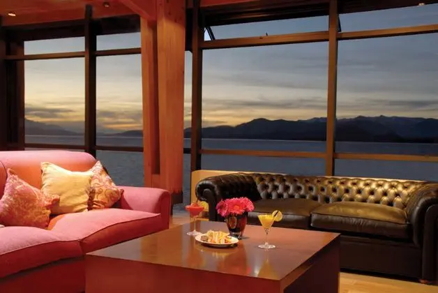 Alma del Lago Suites & Spa - Lobi