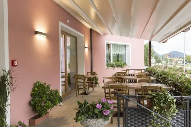 Alma Living Hotel