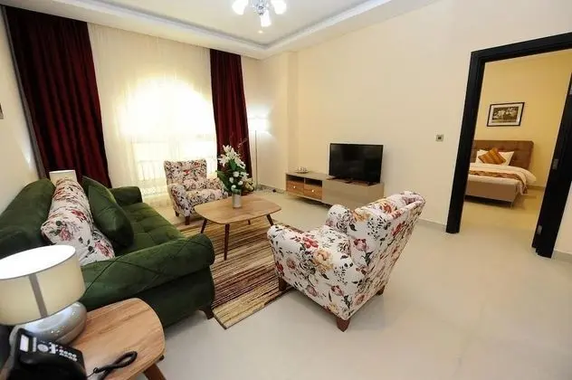 Almansour Park Inn Hotel & Apartment