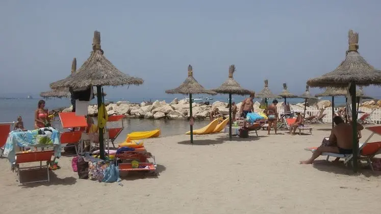 Almaran Bed & Breakfast - Plaj