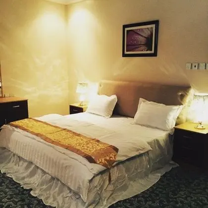 Almasah Altaj Aparthotel - Oda