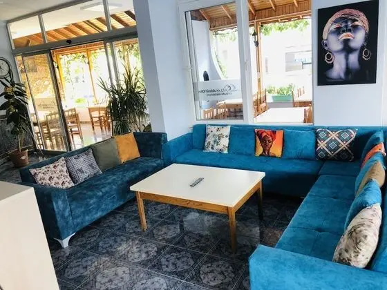 Almir Hotel - Dış Mekan