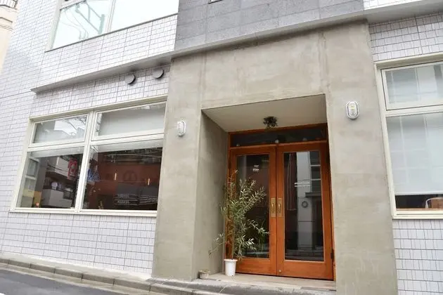 ALMOND HOSTEL AND CAFE