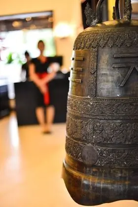 Almond Hotel Sothearos